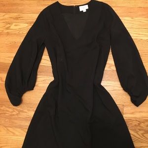 Everly Black Shift Dress Size Small